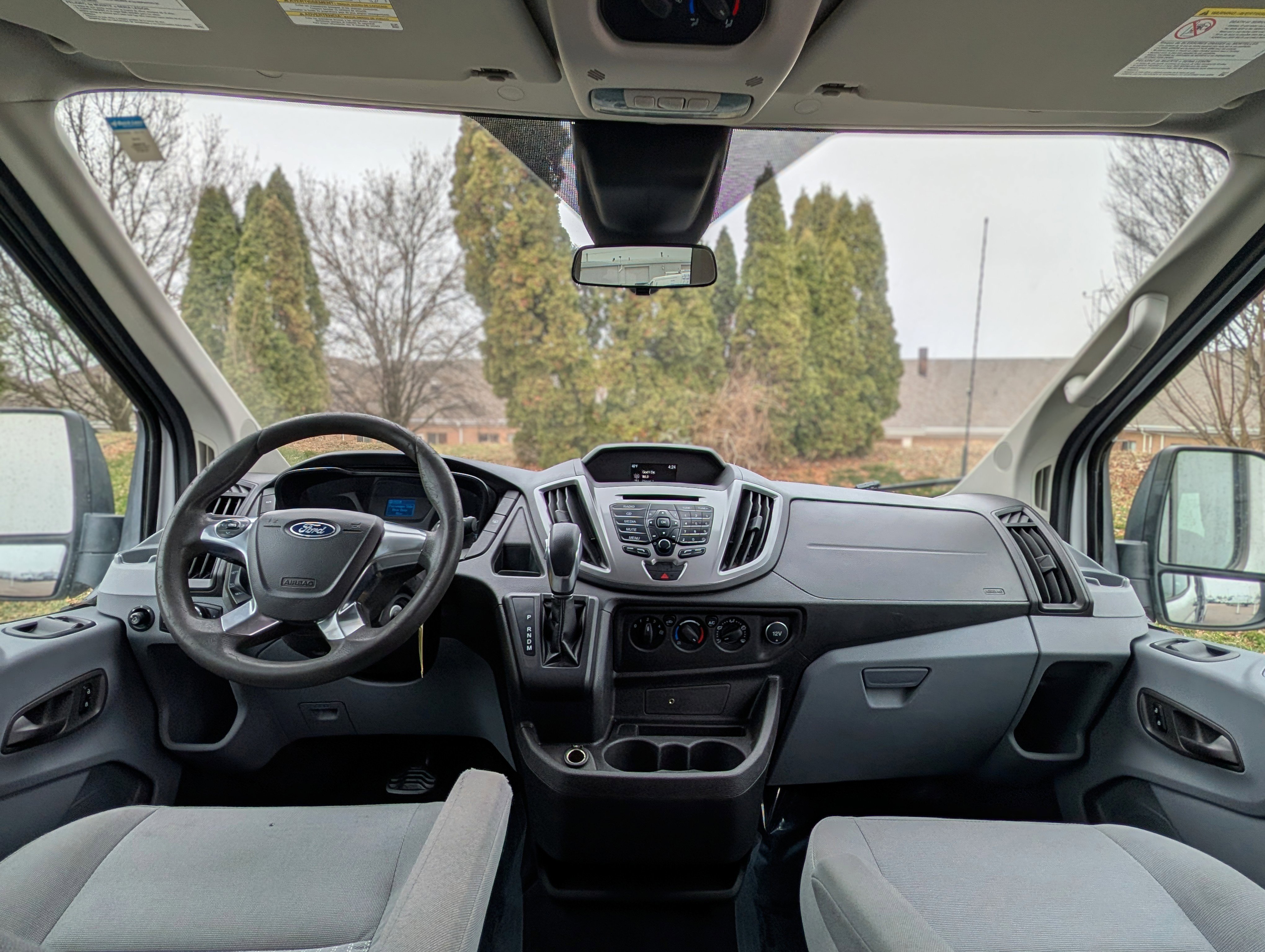 Used 2017 Ford Transit 350 XLT image 12