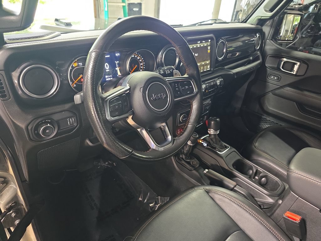 Used 2023 Jeep Wrangler Unlimited Rubicon 392 w/ Xtreme Recon 35" Tire Package AWD/4WD image 15