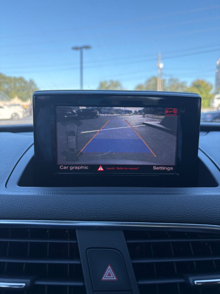 Used 2018 Audi Q3 2.0T Premium w/ Convenience Package FWD image 11