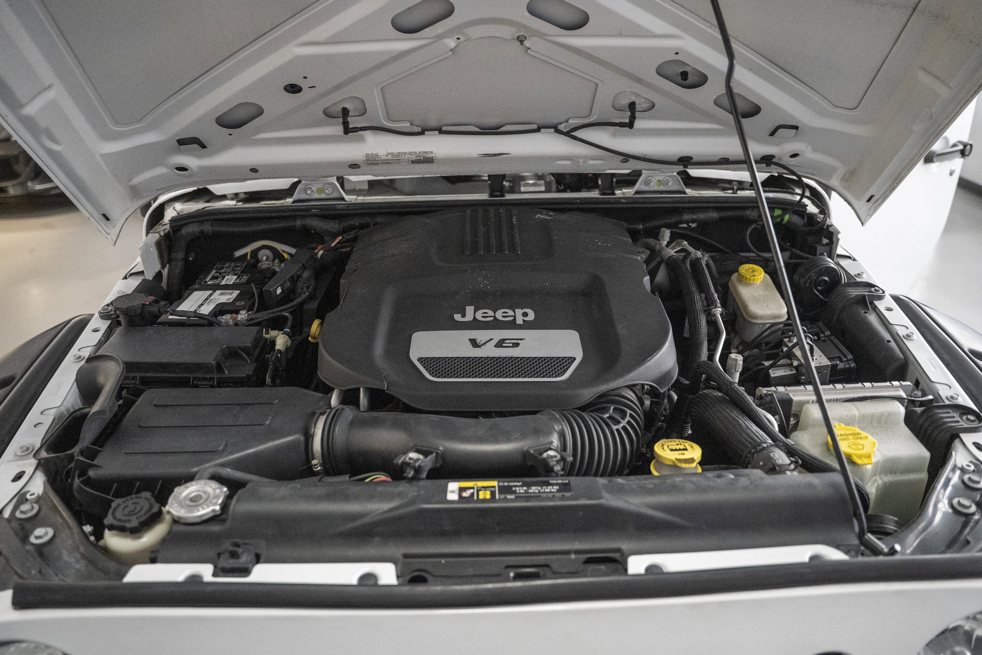 Used 2017 Jeep Wrangler Unlimited Sport w/ Quick Order Package 24S image 31