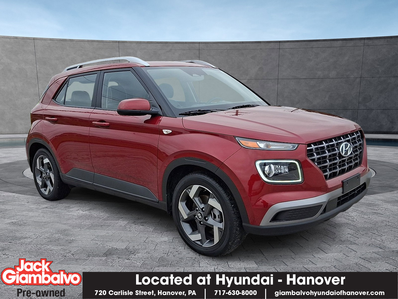 Certified 2023 Hyundai Venue Limited w/ Cargo Package image 1