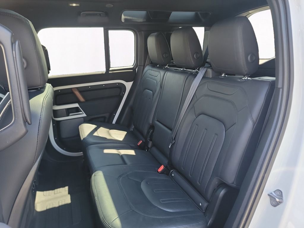 Used 2022 Land Rover Defender 110 S AWD/4WD image 13