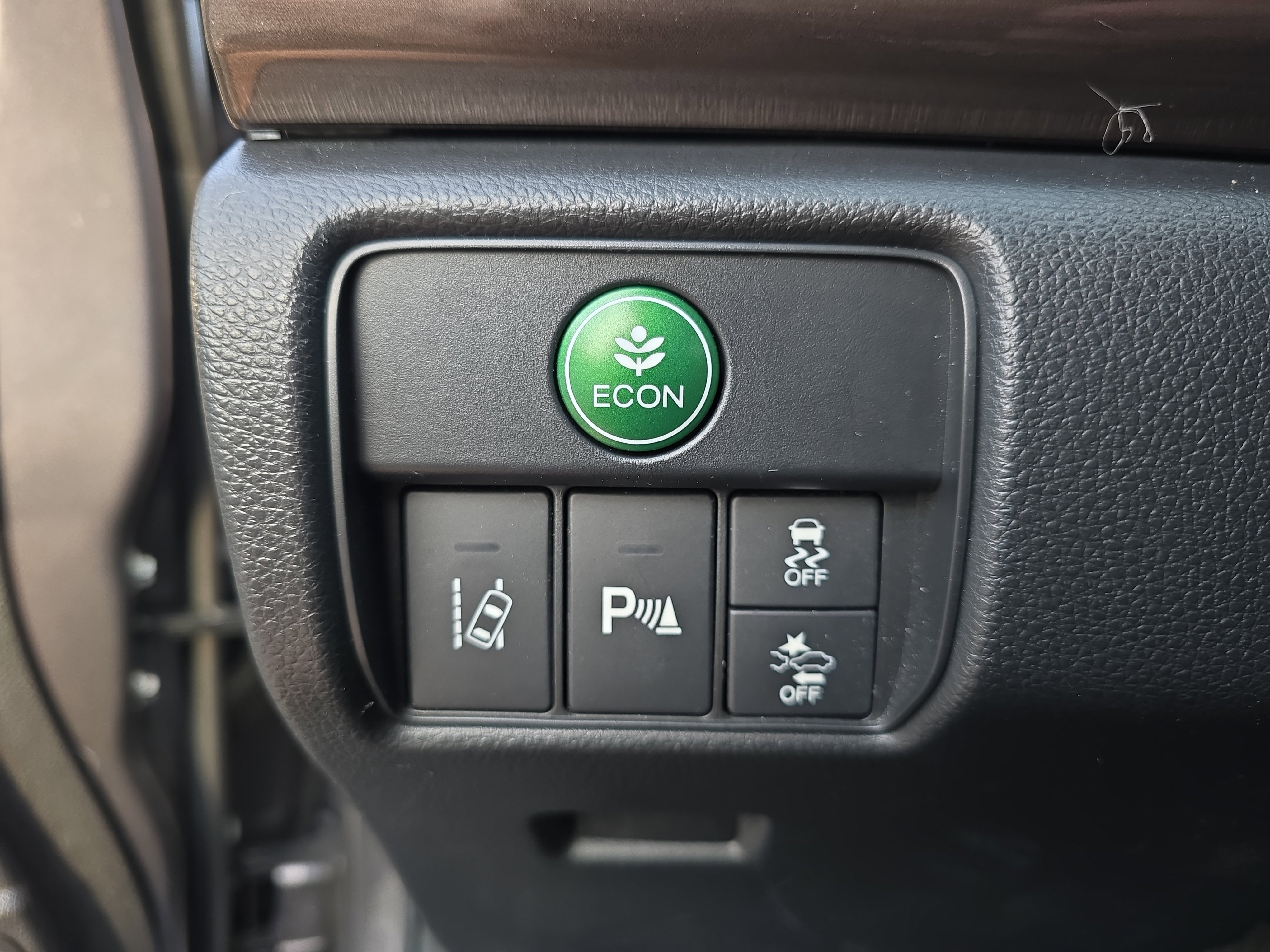 Used 2017 Honda Accord Touring image 25