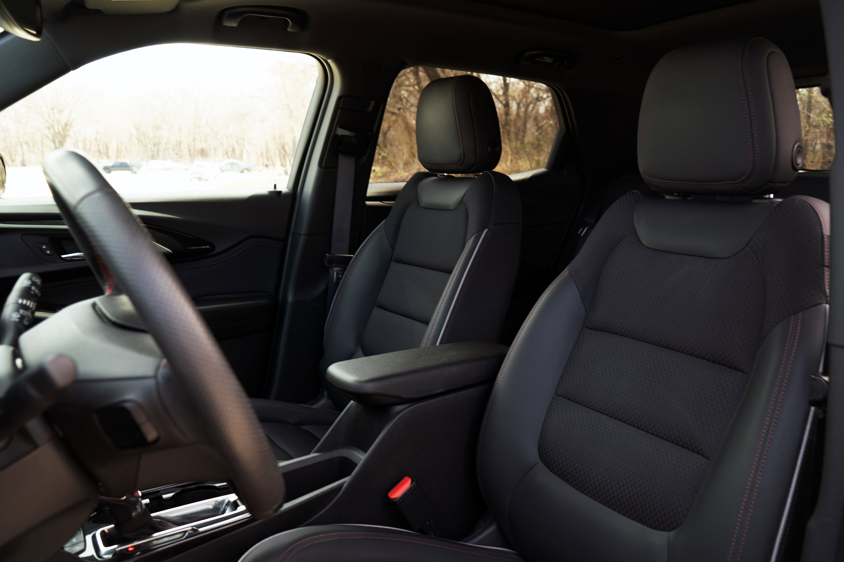 Used 2023 Chevrolet TrailBlazer RS w/ Sun and Liftgate Package image 17