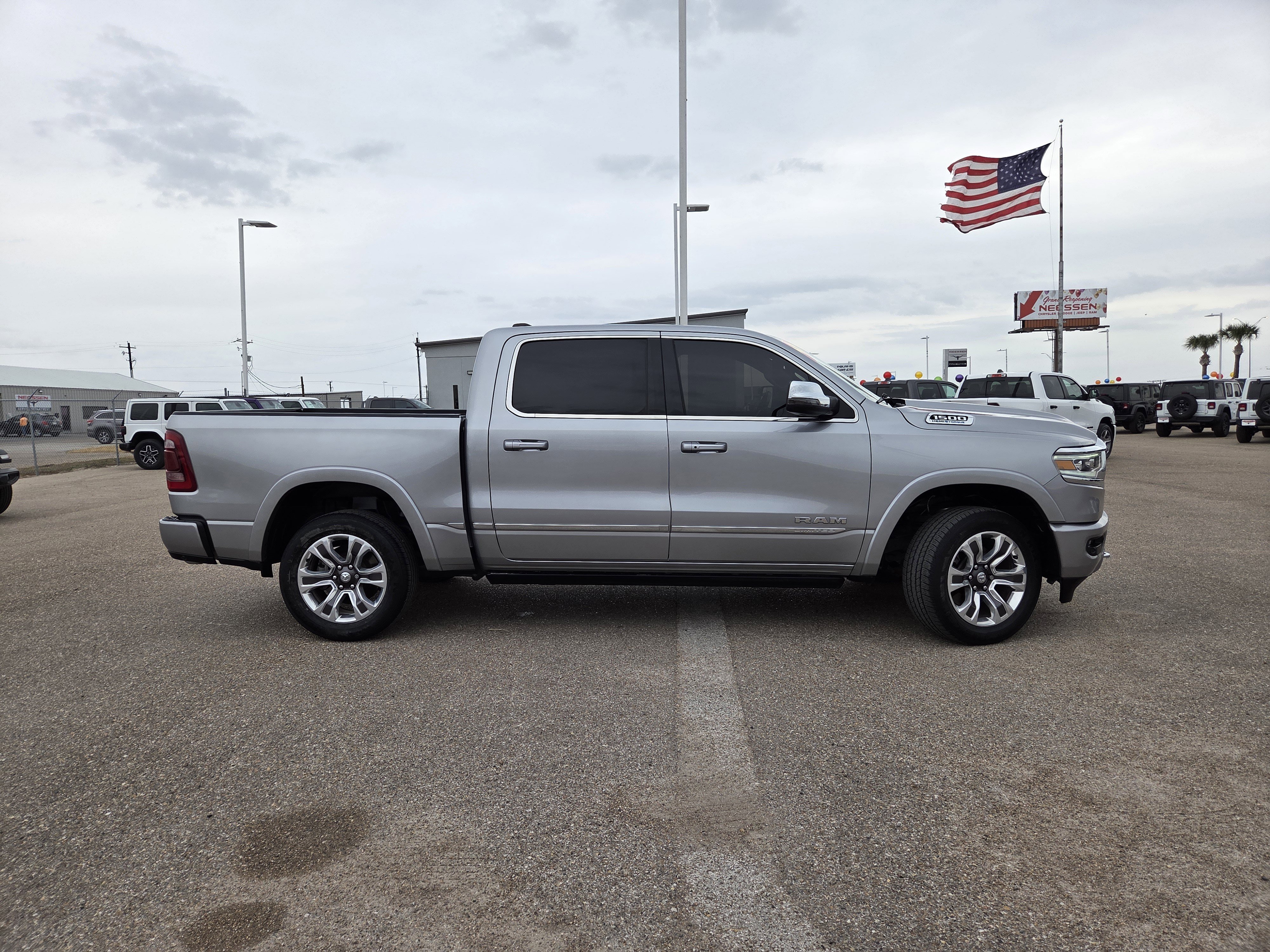 Used 2024 RAM 1500 Limited image 8