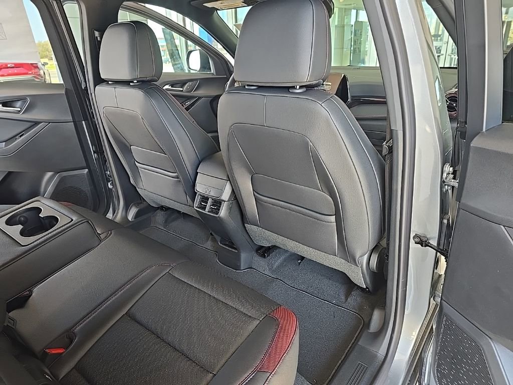 New 2026 Chevrolet Equinox RS w/ Safety and Technology Package image 13
