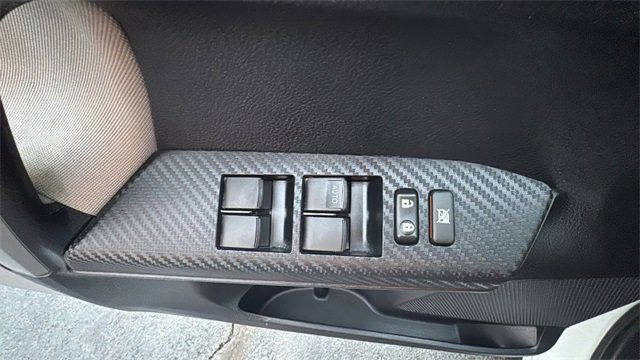 Used 2013 Toyota RAV4 LE image 11