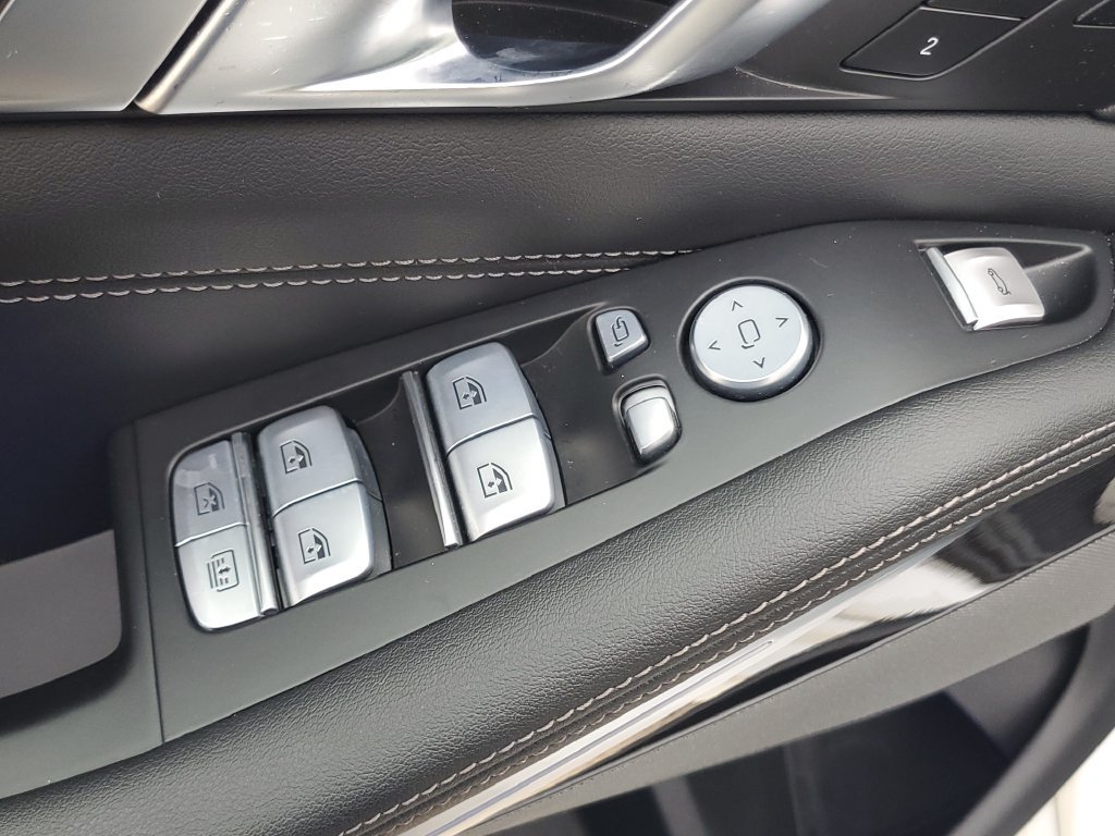Used 2024 BMW X7 xDrive40i w/ Executive Package AWD/4WD image 13