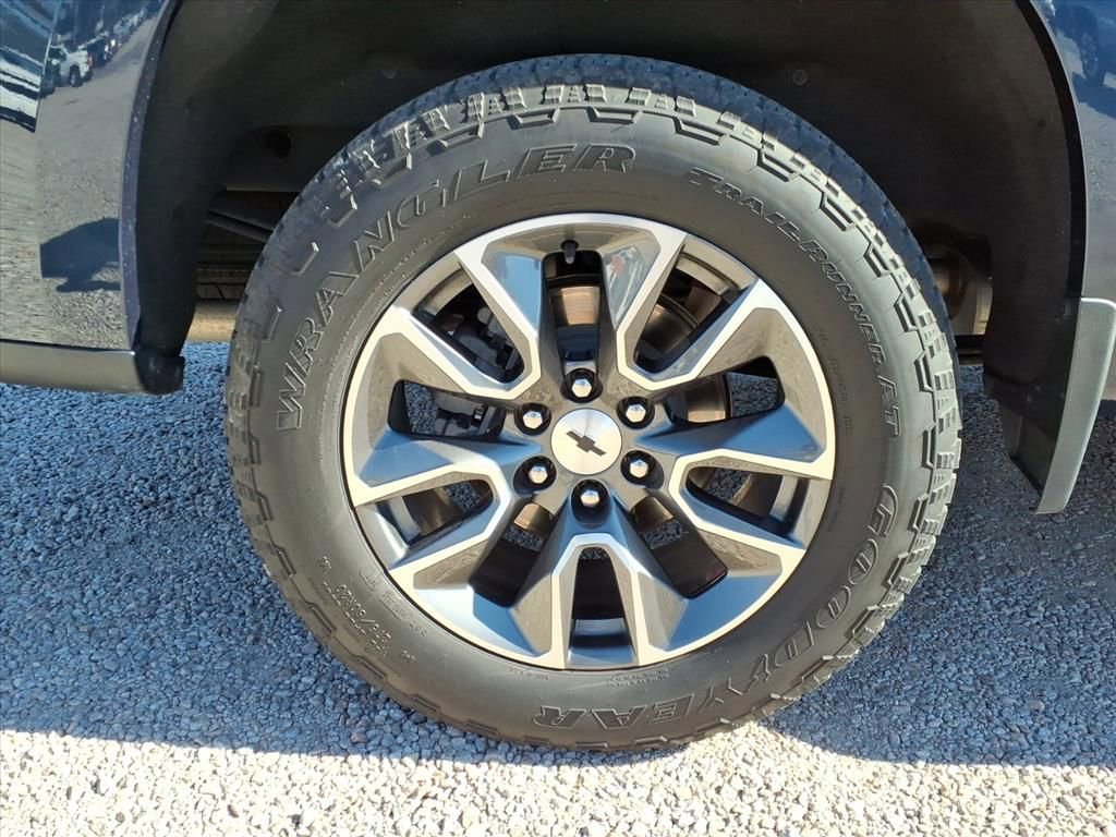 Used 2022 Chevrolet Silverado 1500 RST image 11