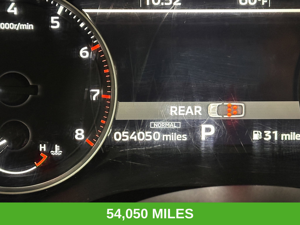 Used 2024 Mitsubishi Outlander AWD image 3
