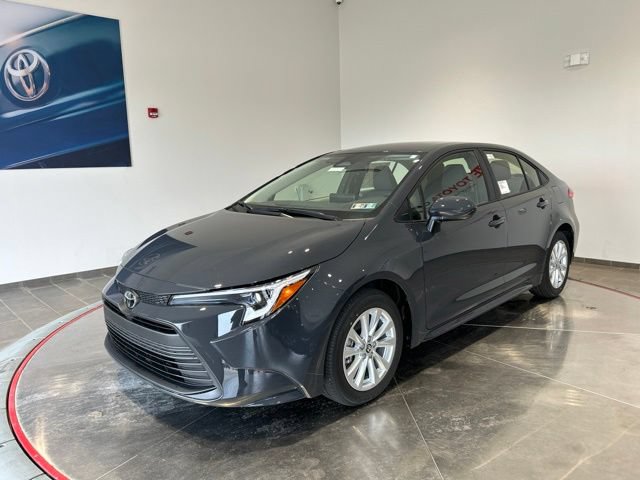 New 2026 Toyota Corolla LE FWD image 3
