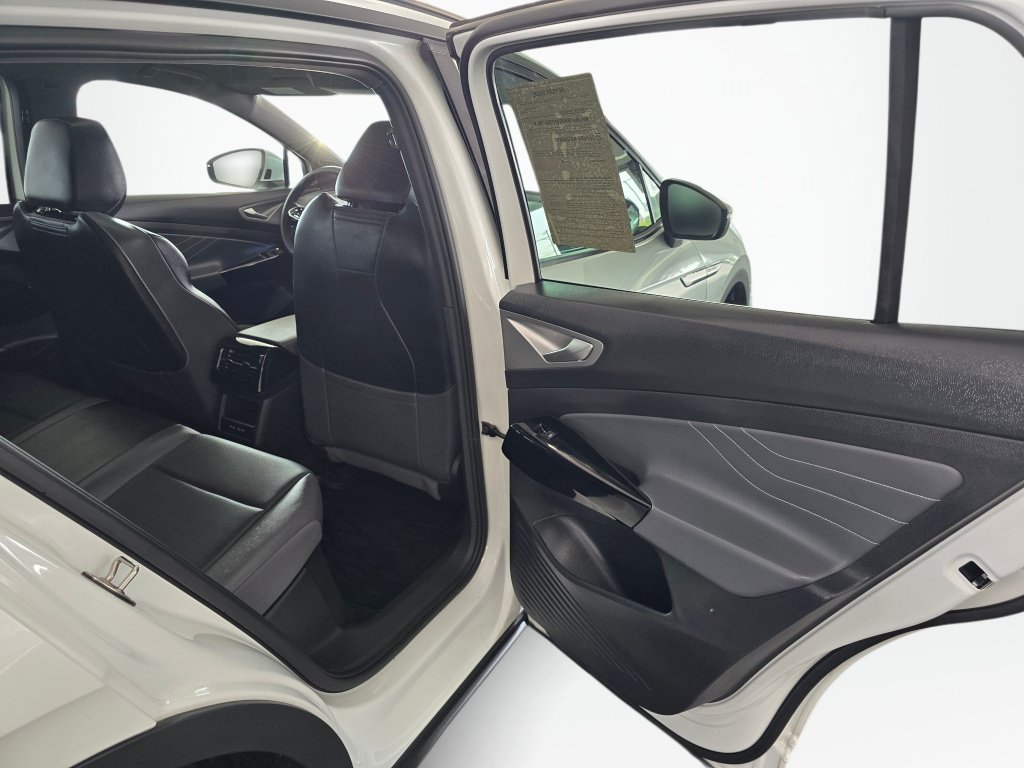 Used 2023 Volkswagen ID.4 Pro S AWD/4WD image 38