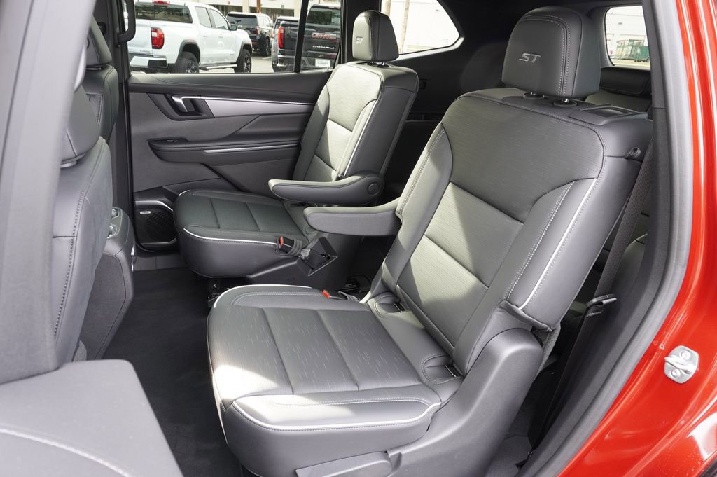 New 2025 Buick Enclave Sport Touring w/ Trailering Package, 5000 lbs. image 9