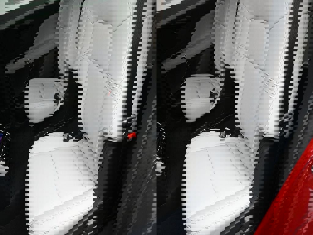 New 2026 Lincoln Aviator AWD w/ Jet Appearance Package image 22