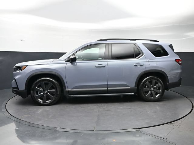 Used 2025 Honda Pilot Sport image 8