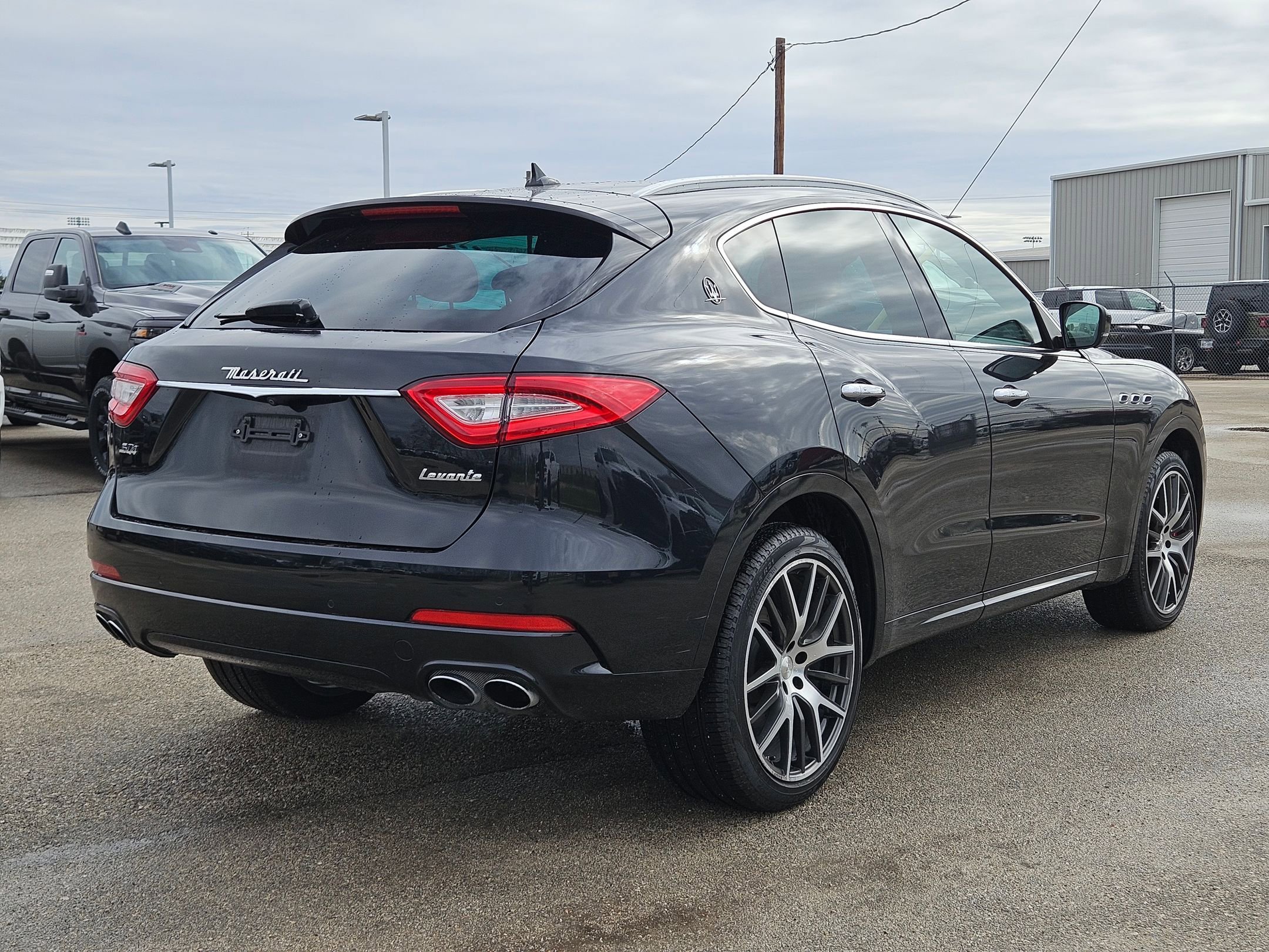 Used 2019 Maserati Levante S image 3