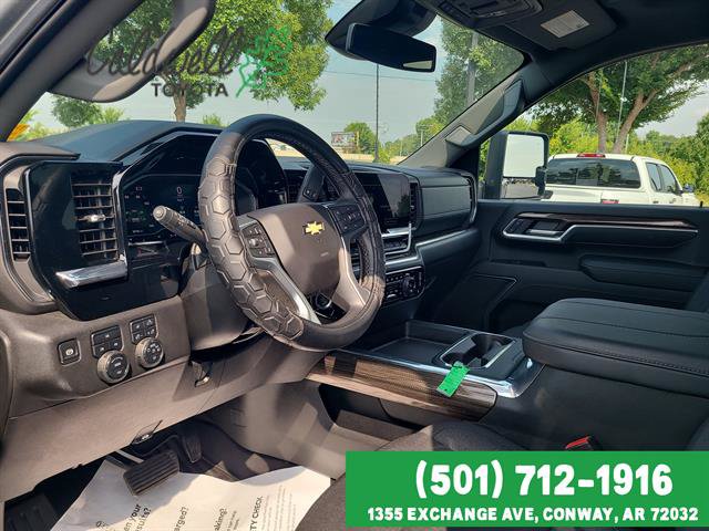 Used 2024 Chevrolet Silverado 2500 LT w/ All Star Edition AWD/4WD image 10