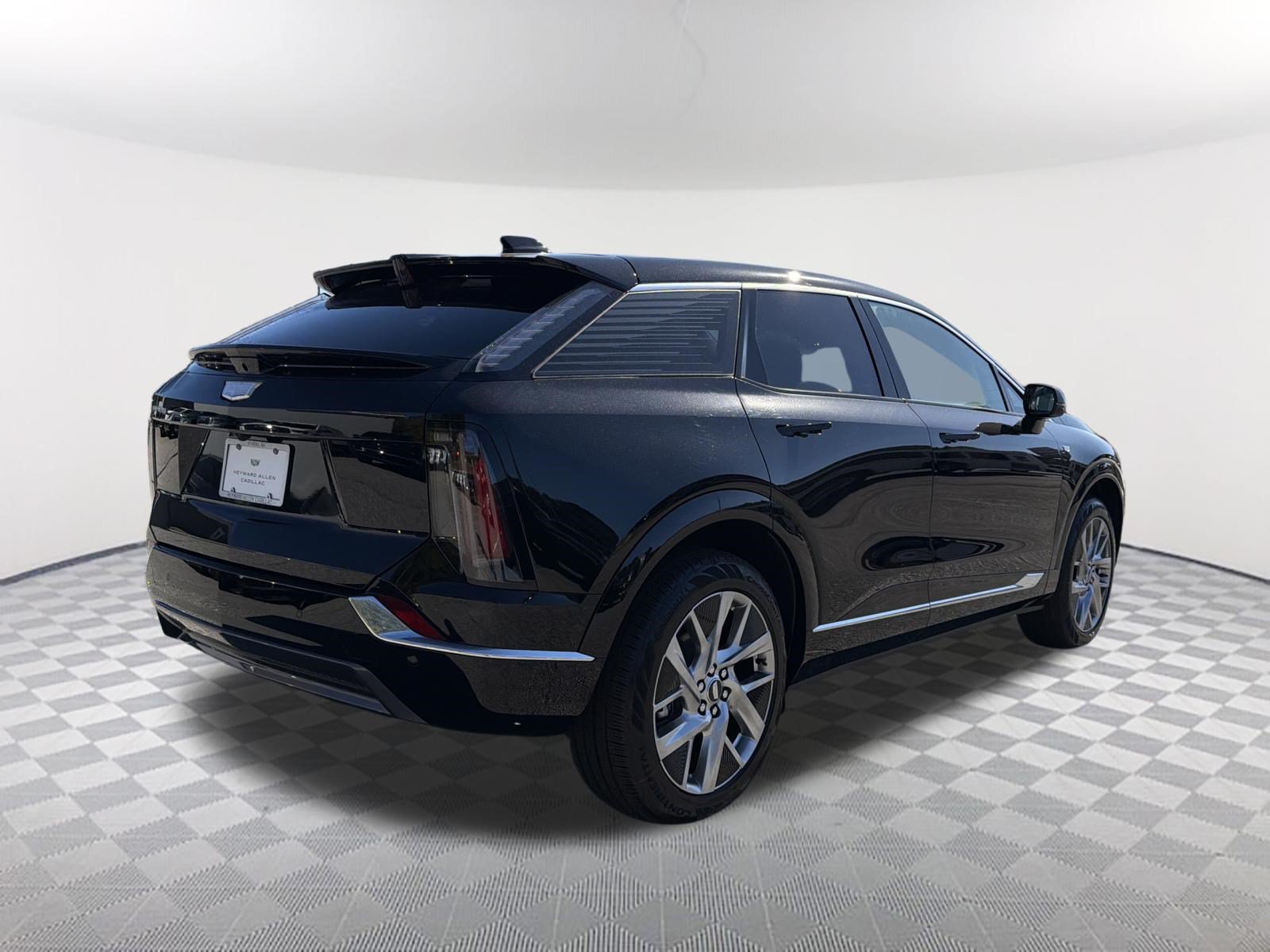 New 2027 Cadillac Optiq Luxury RWD image 6