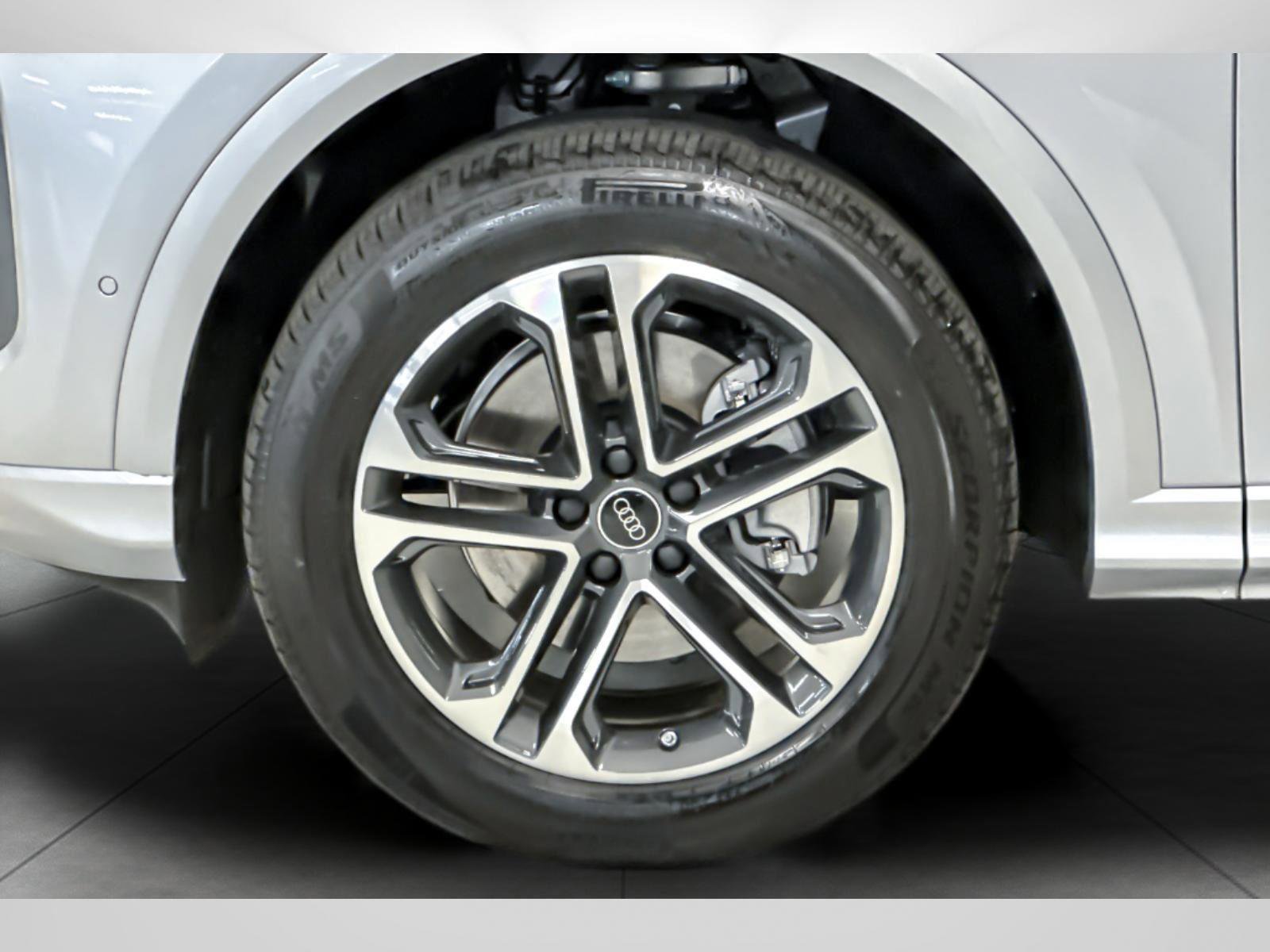 New 2025 Audi Q5 Premium Plus w/ Premium Plus image 25