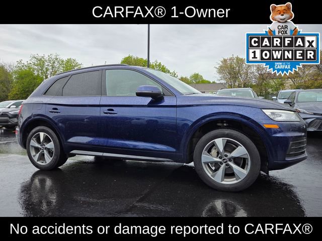 Used 2020 Audi Q5 2.0T Premium w/ Titanium Sport Package AWD/4WD image 3