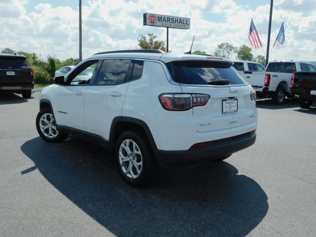 Used 2024 Jeep Compass Latitude image 7