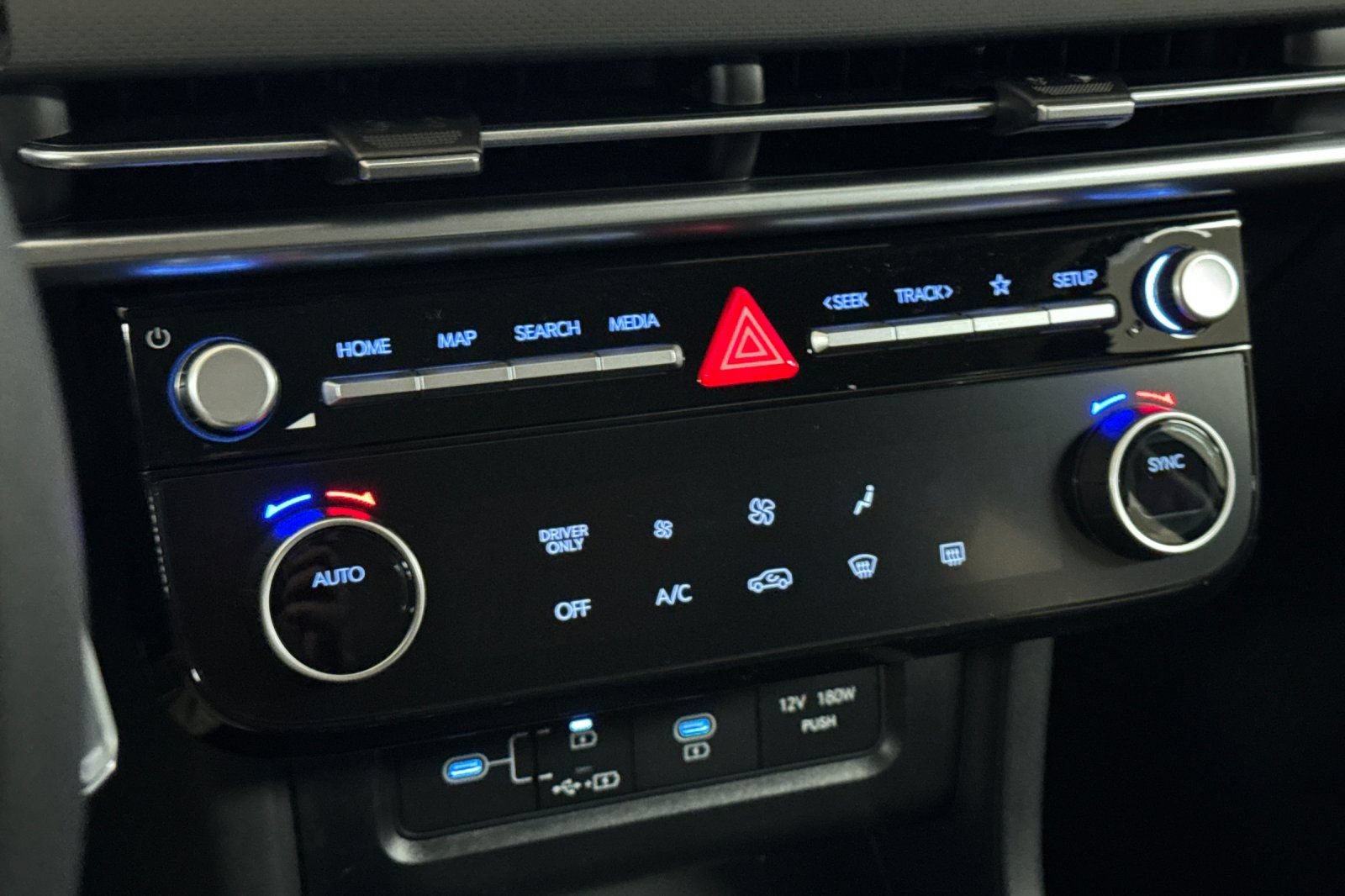New 2026 Hyundai Tucson Blue SE AWD/4WD image 20