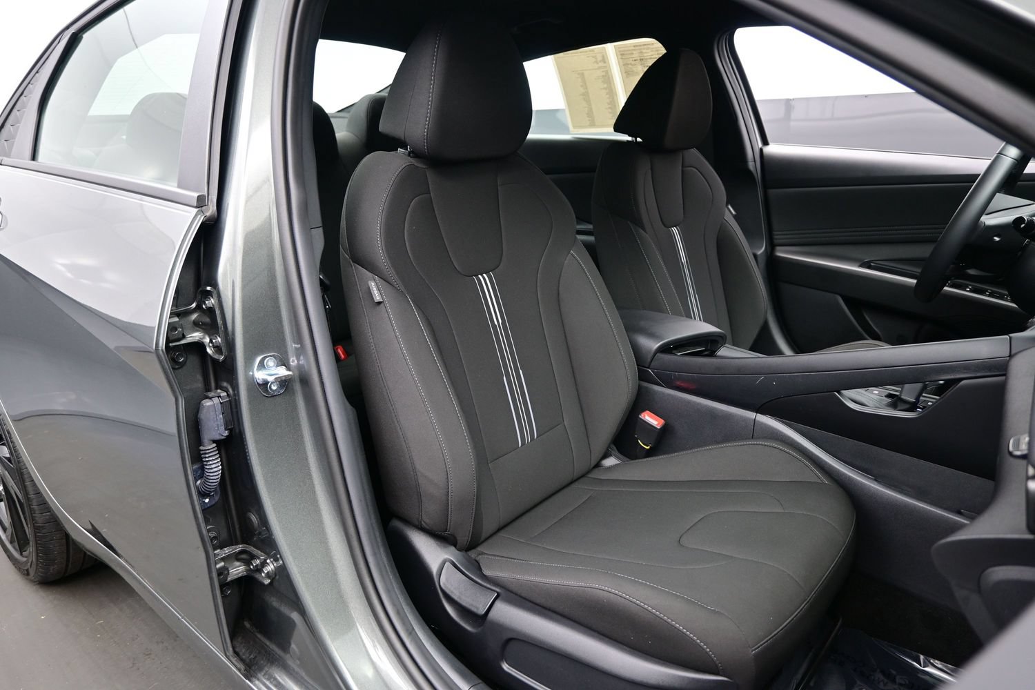 Certified 2026 Hyundai Elantra SEL FWD image 13