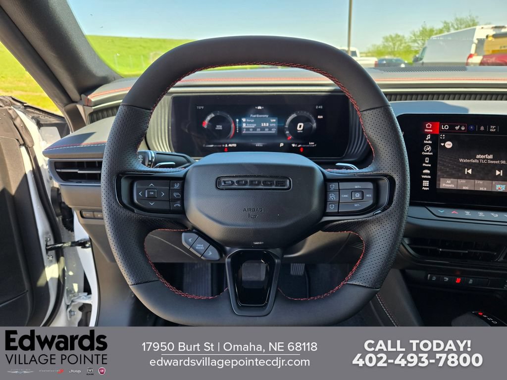 New 2026 Dodge Charger R/T w/ Driver Convenience Group AWD/4WD image 17
