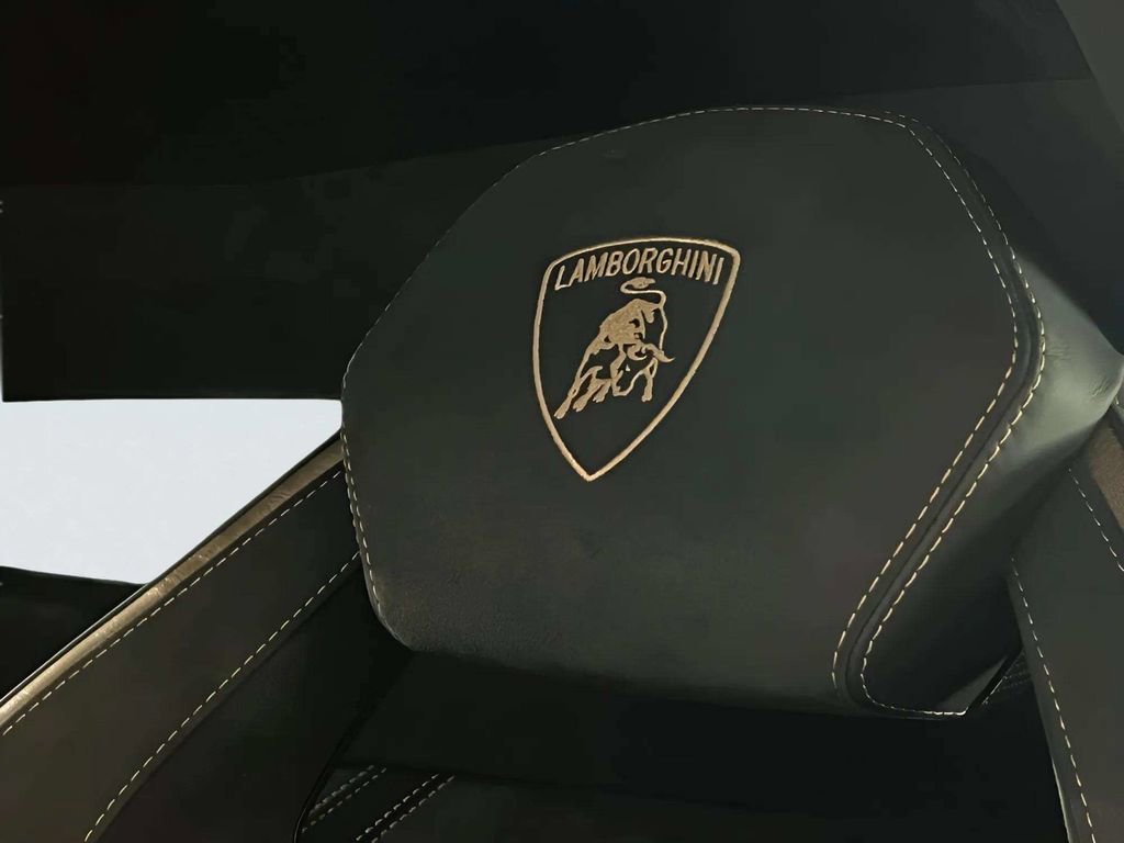 Used 2022 Lamborghini Aventador LP 780-4 Ultimae image 15