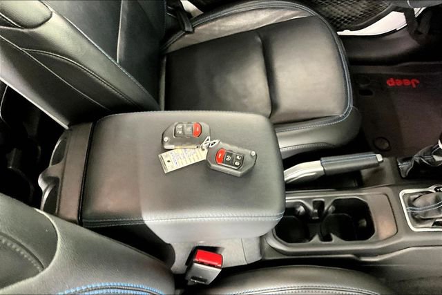 Used 2022 Jeep Wrangler Unlimited Rubicon 4xe w/ Steel Bumper Group image 33