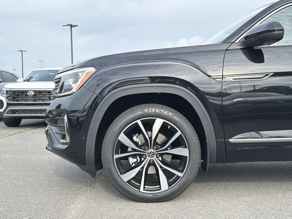New 2026 Volkswagen Atlas Cross Sport SEL Premium R-Line AWD/4WD image 9