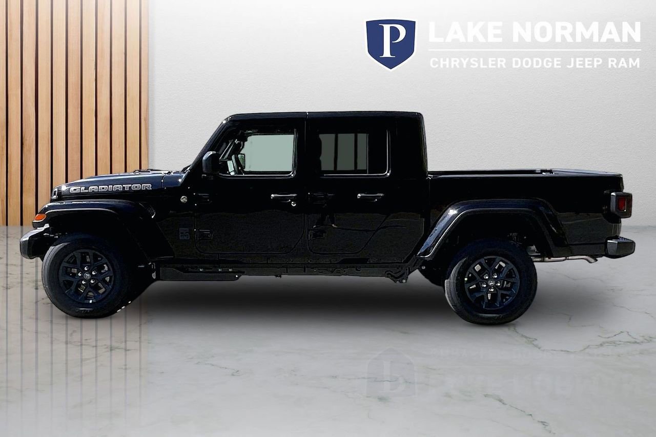 New 2026 Jeep Gladiator Sport AWD/4WD image 6