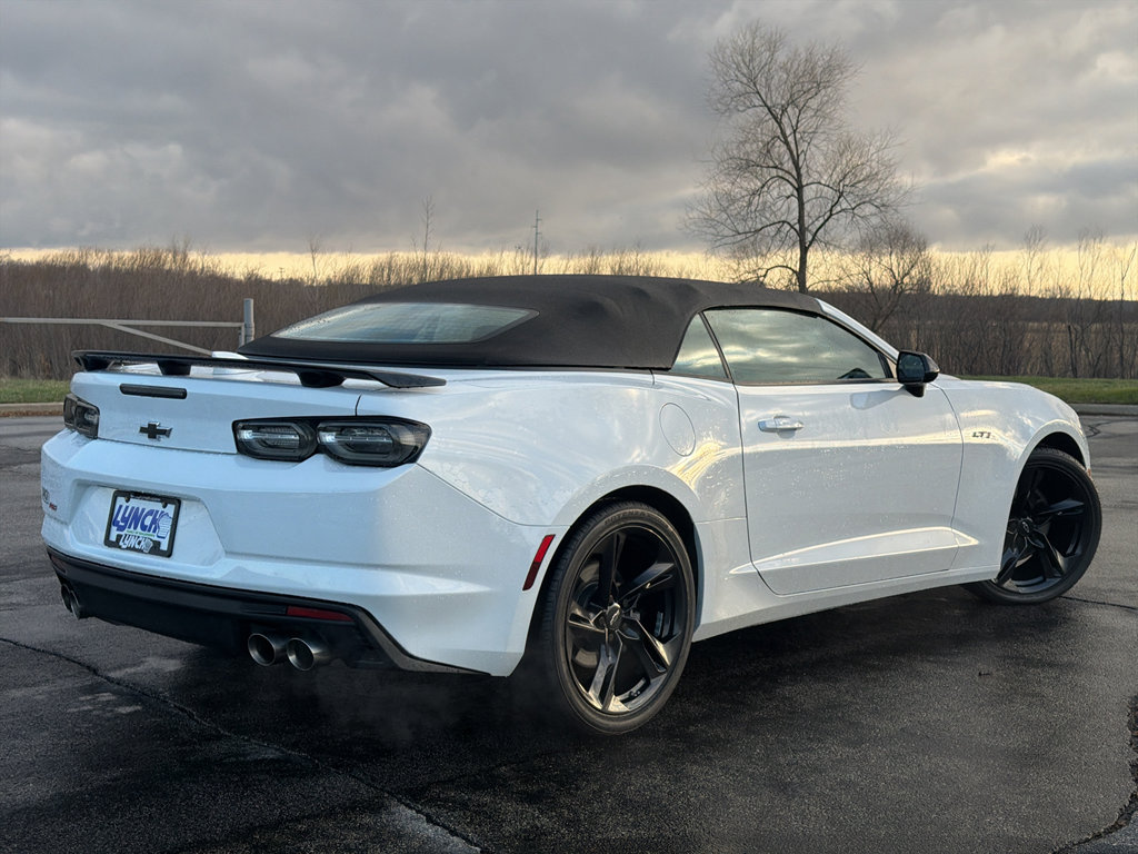 Used 2023 Chevrolet Camaro LT w/ RS Package image 4