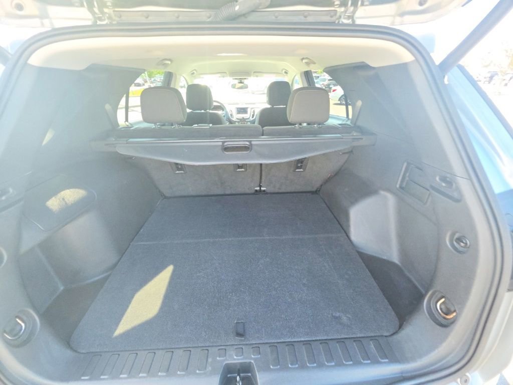 Used 2023 Chevrolet Equinox LT AWD/4WD image 26