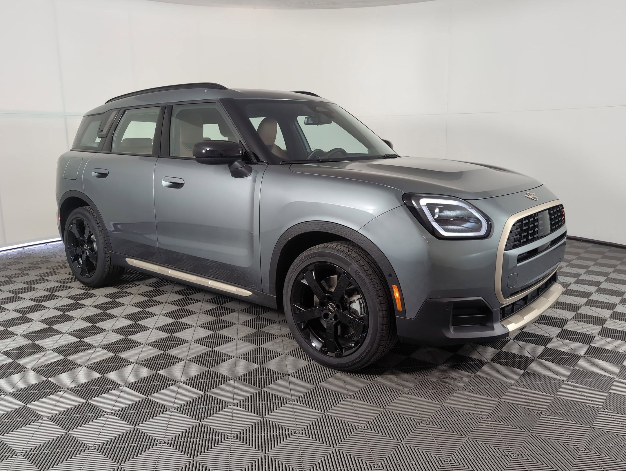 New 2025 MINI Cooper Countryman S image 5