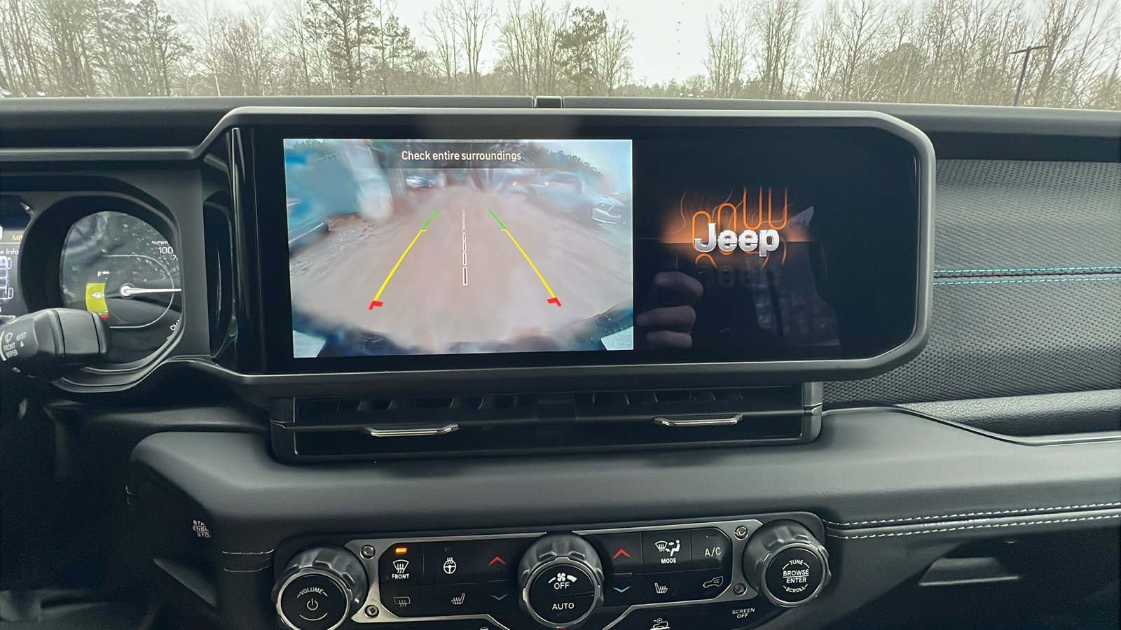 Used 2025 Jeep Wrangler 4xe Rubicon 20th Anniversary w/ Convenience Group image 32