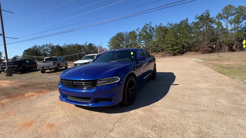 Used 2020 Dodge Charger SXT w/ Leather Interior Group image 2