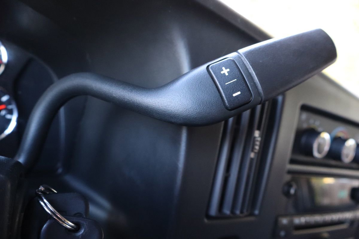 Used 2017 Chevrolet Express 2500 LS image 31