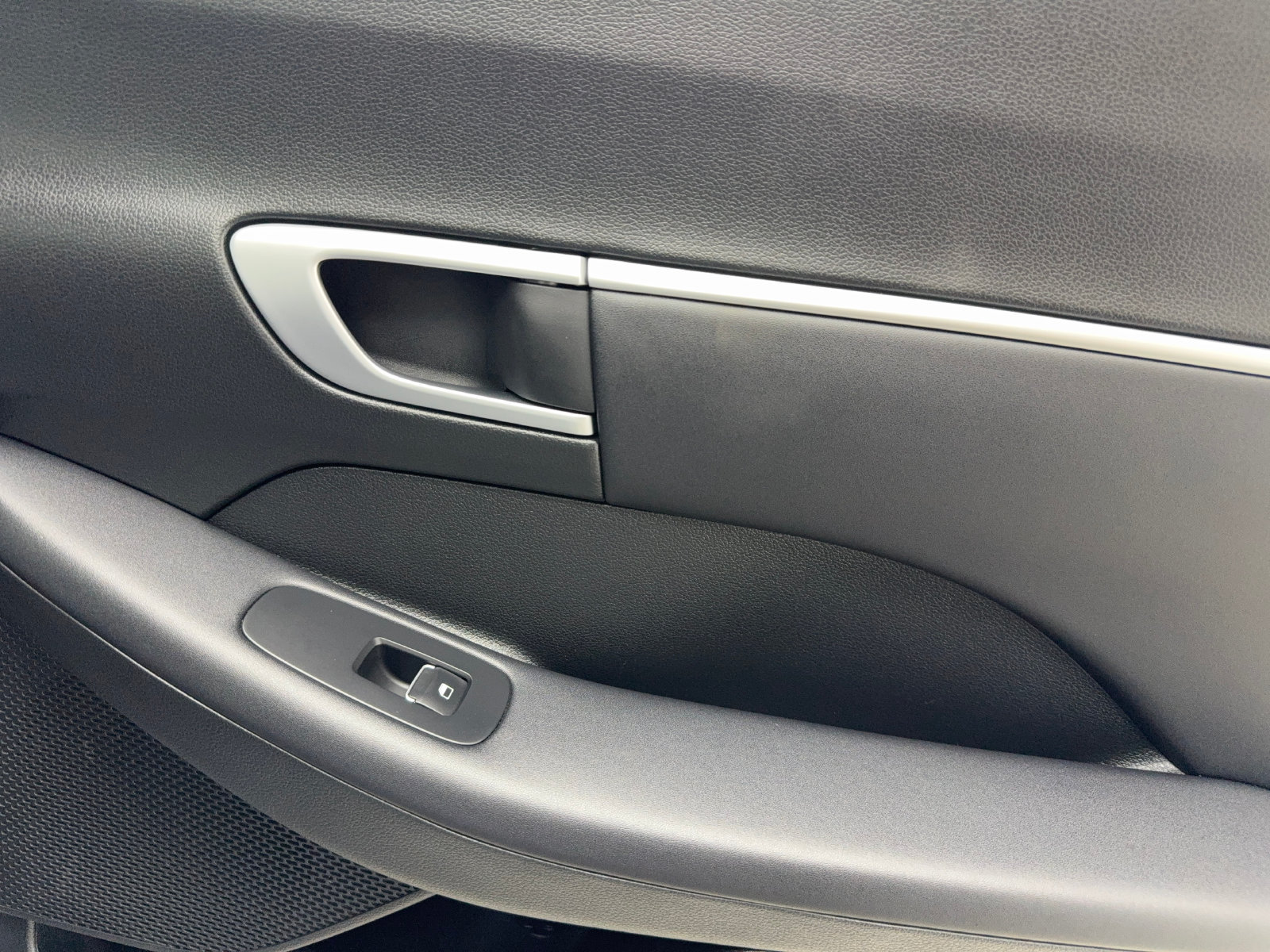 Used 2026 Hyundai Sonata Blue FWD image 45