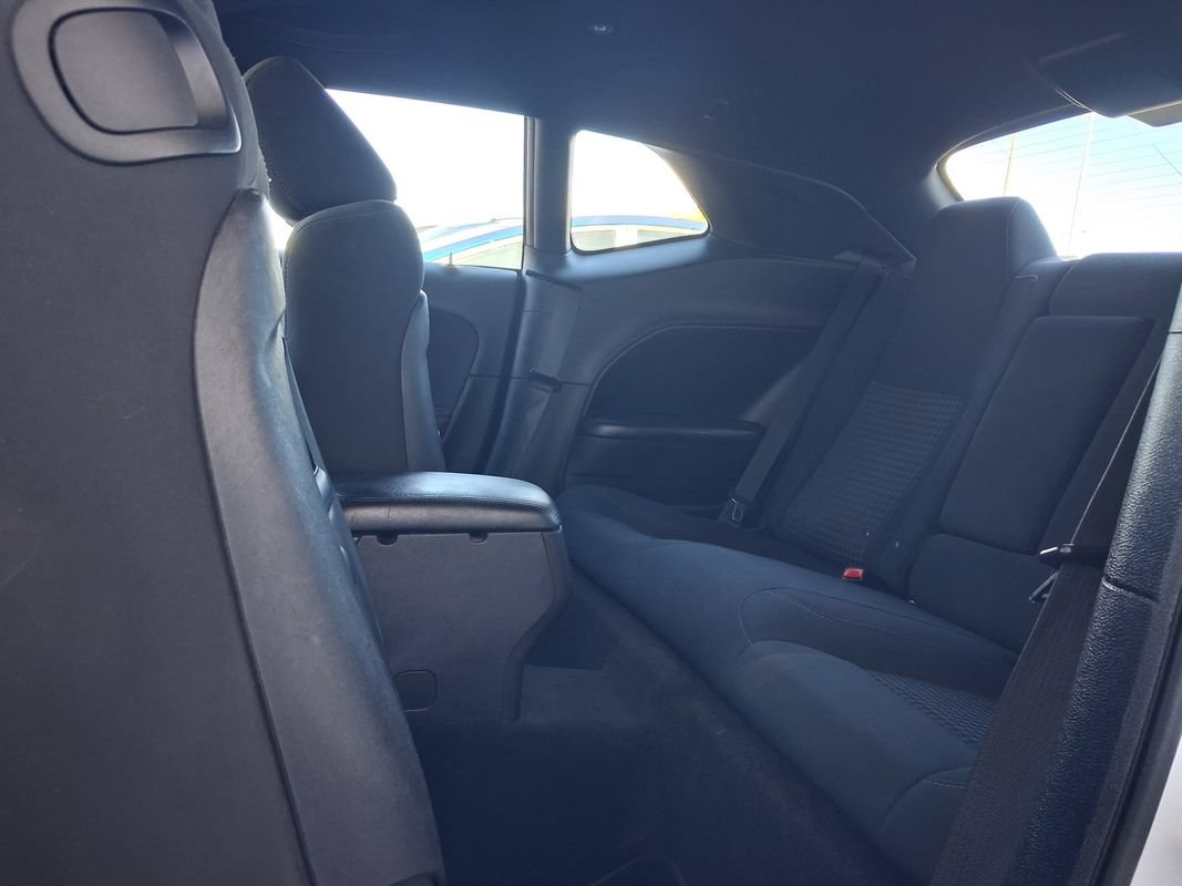 Used 2019 Dodge Challenger SXT RWD image 18