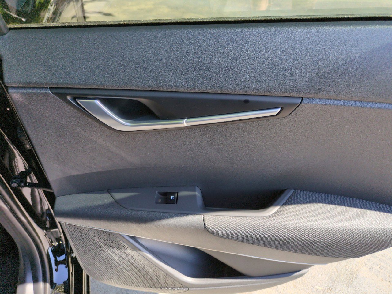 New 2026 Kia Niro EX FWD image 43