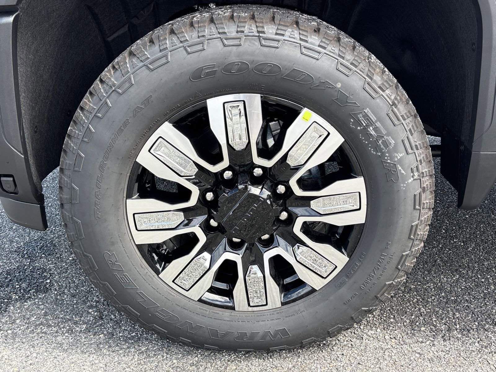 New 2026 GMC Sierra 2500 Denali w/ Denali Reserve Package image 45
