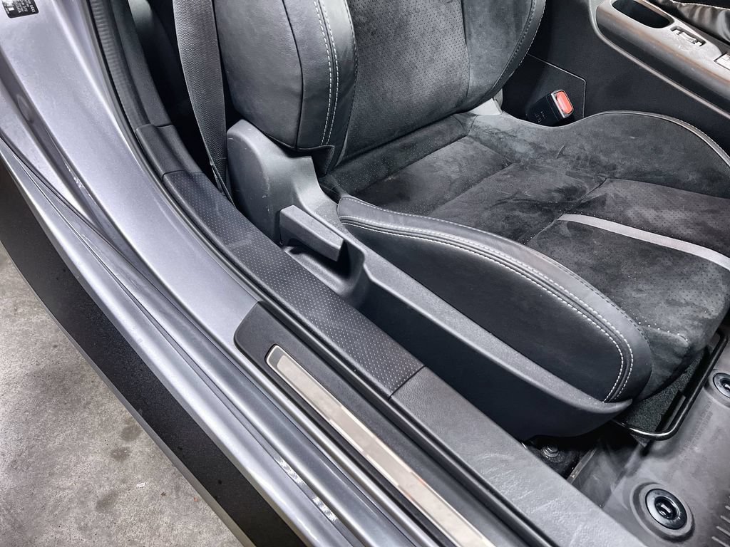 Used 2023 Toyota GR86 Premium w/ ALL Weather Mat Package (TMS) RWD image 25