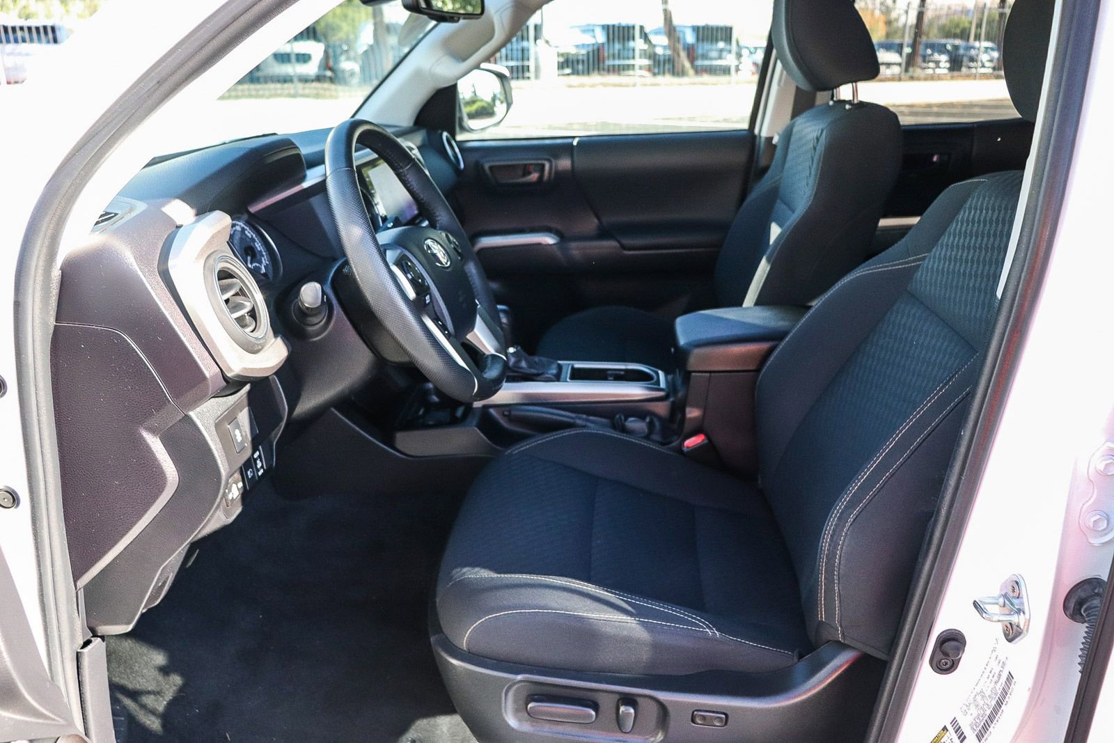 Certified 2023 Toyota Tacoma 4x4 Double Cab image 22