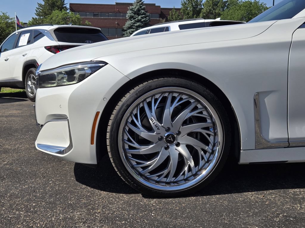 Used 2022 BMW 740i RWD image 6