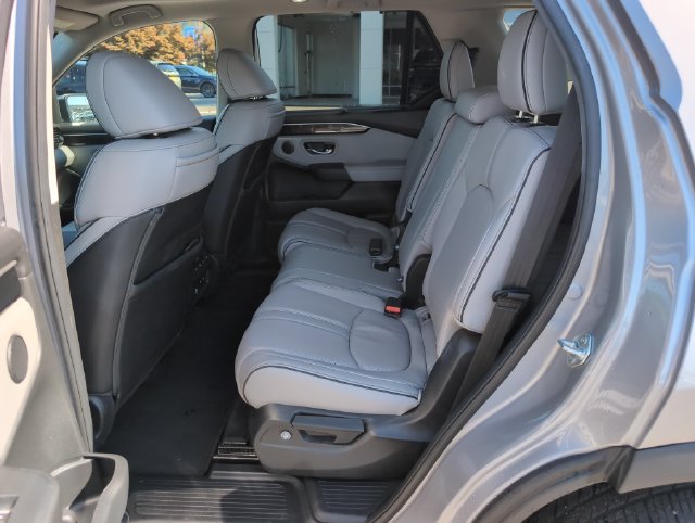 Certified 2025 Honda Pilot Elite image 16