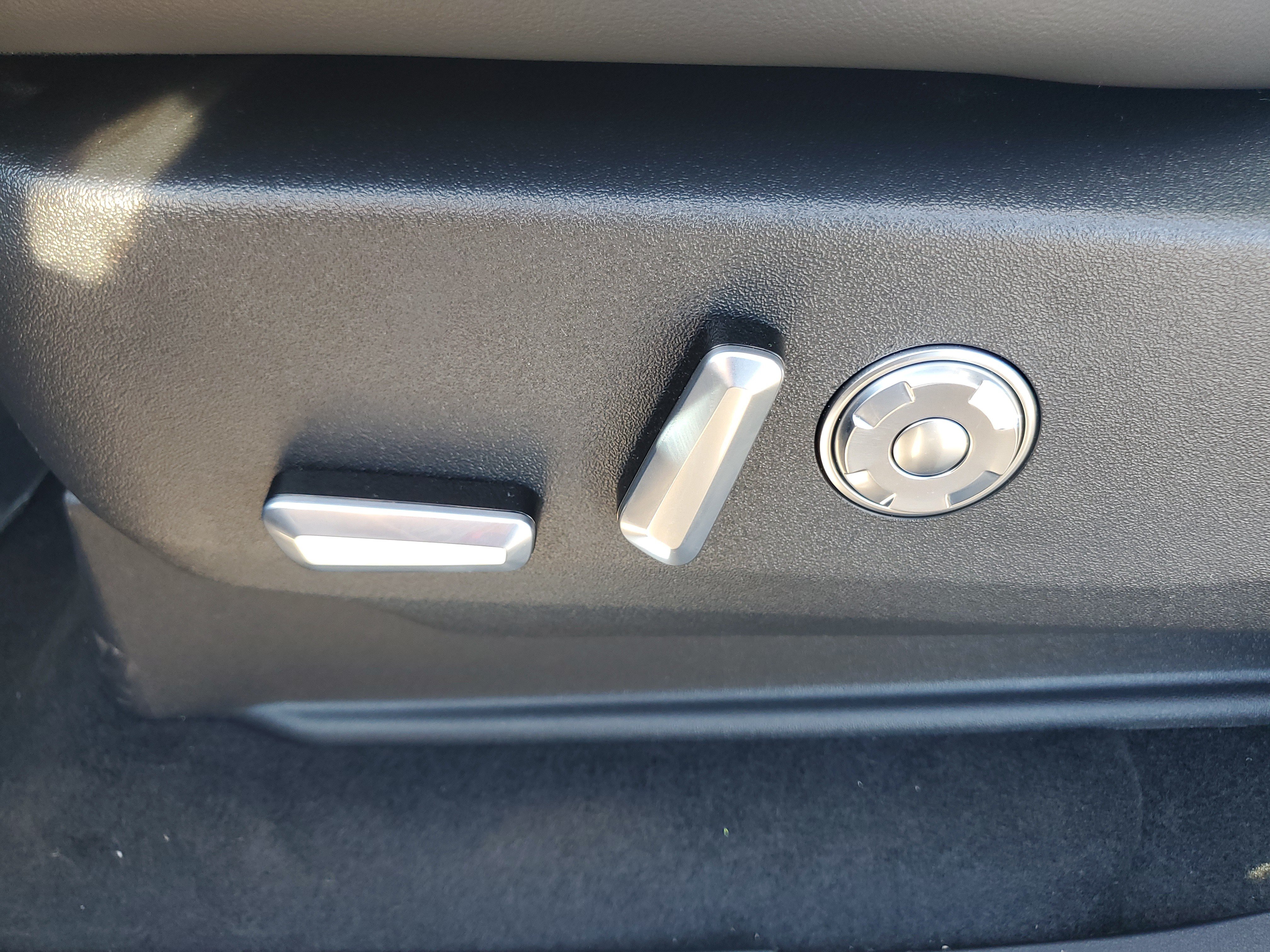 New 2027 Lincoln Navigator Reserve AWD/4WD image 13