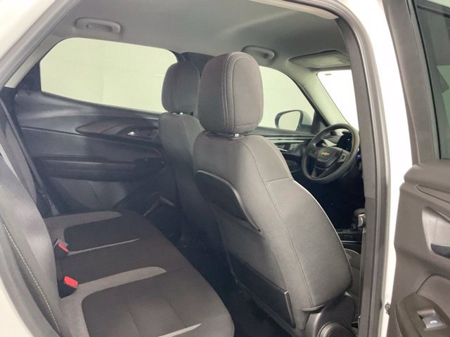 Used 2025 Chevrolet TrailBlazer LT FWD image 19