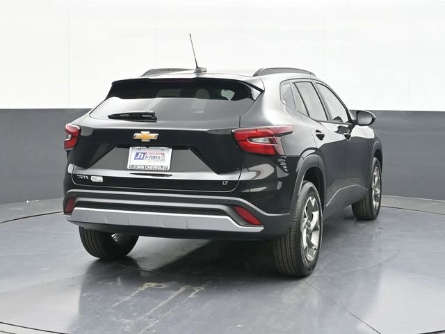 New 2026 Chevrolet Trax LT w/ Driver Confidence Package FWD image 11