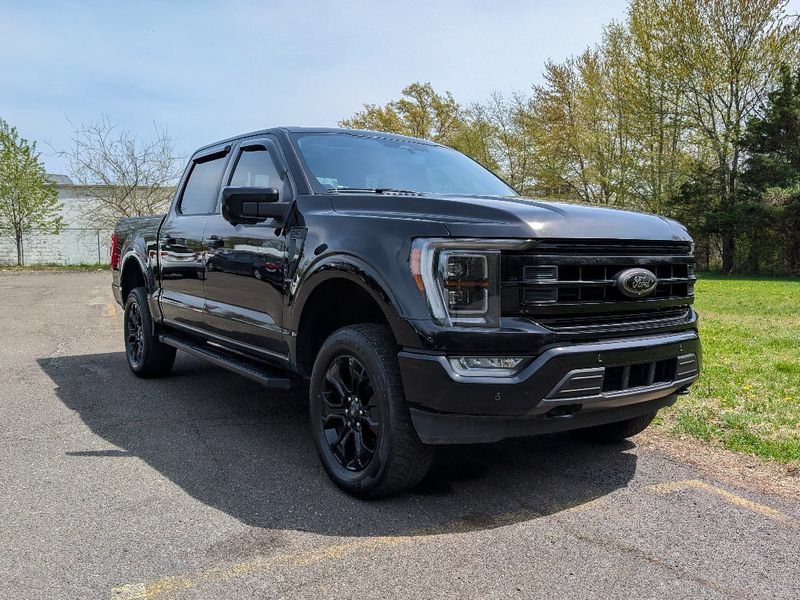 Used 2023 Ford F150 Lariat w/ Equipment Group 502A High AWD/4WD image 3